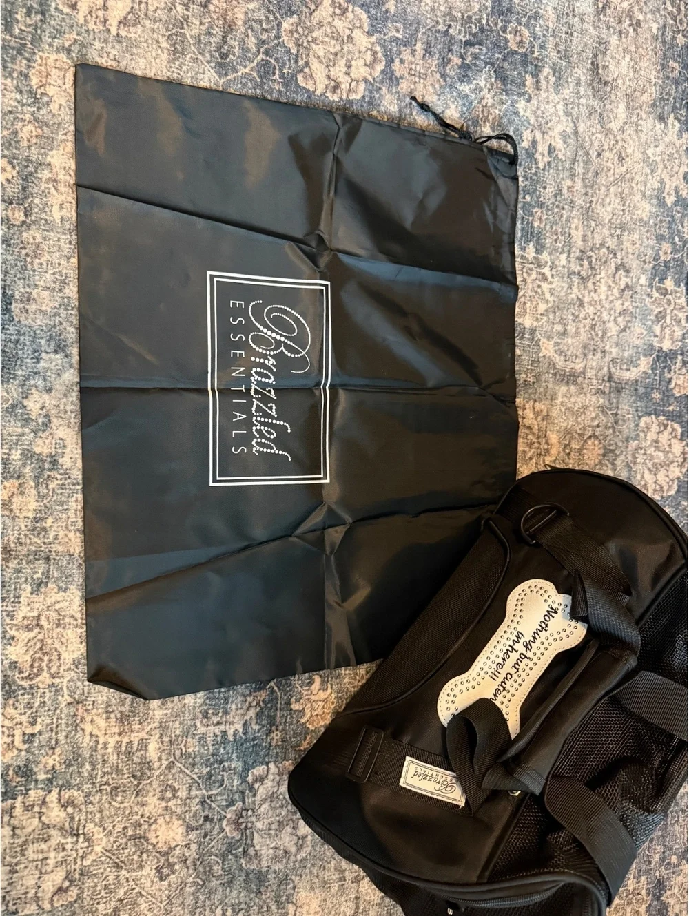 Brazzled Essentials Black Mesh Pet Carrier Fleece Pad